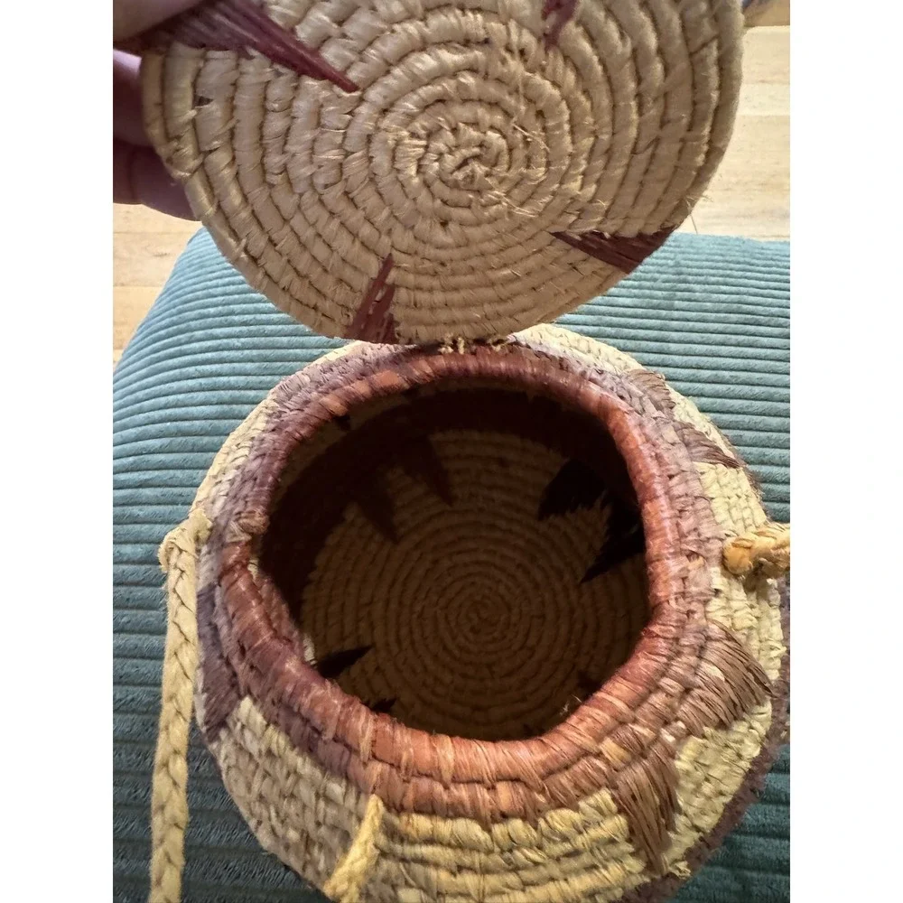 Vintage Woven Southwestern Hanging‎ Basket